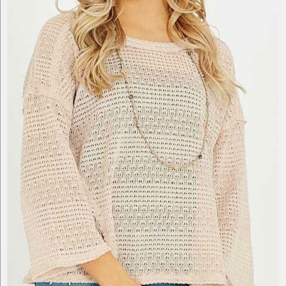 Altar’d State Light Weight Sweater sz Large blush